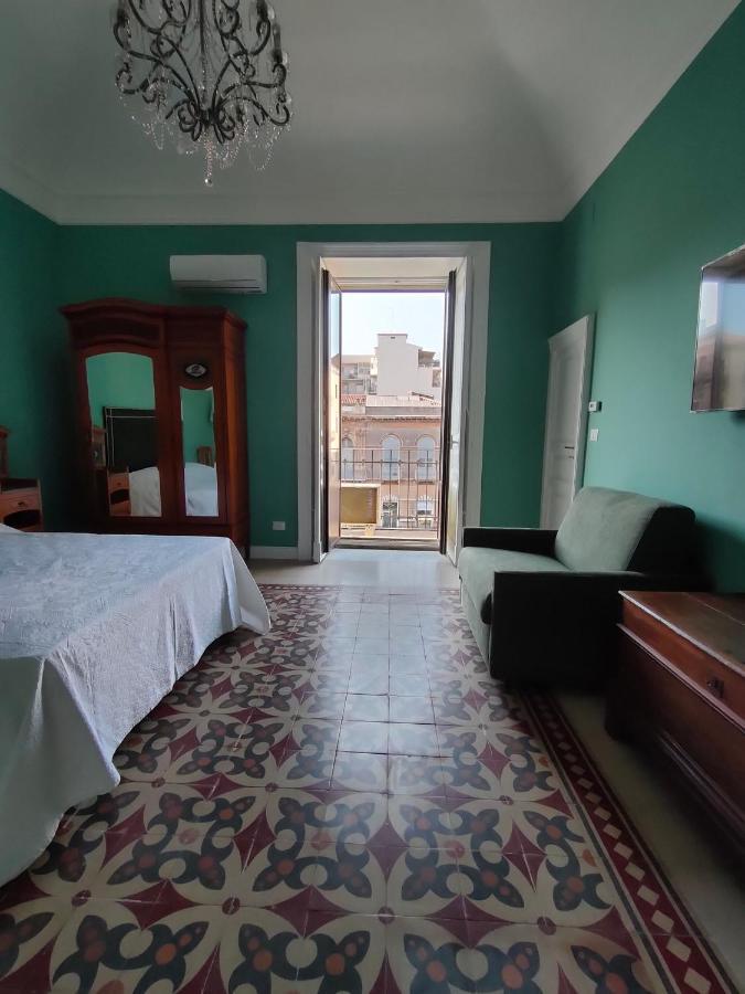 Apartmán Finestre In Piazza CTA Exteriér fotografie